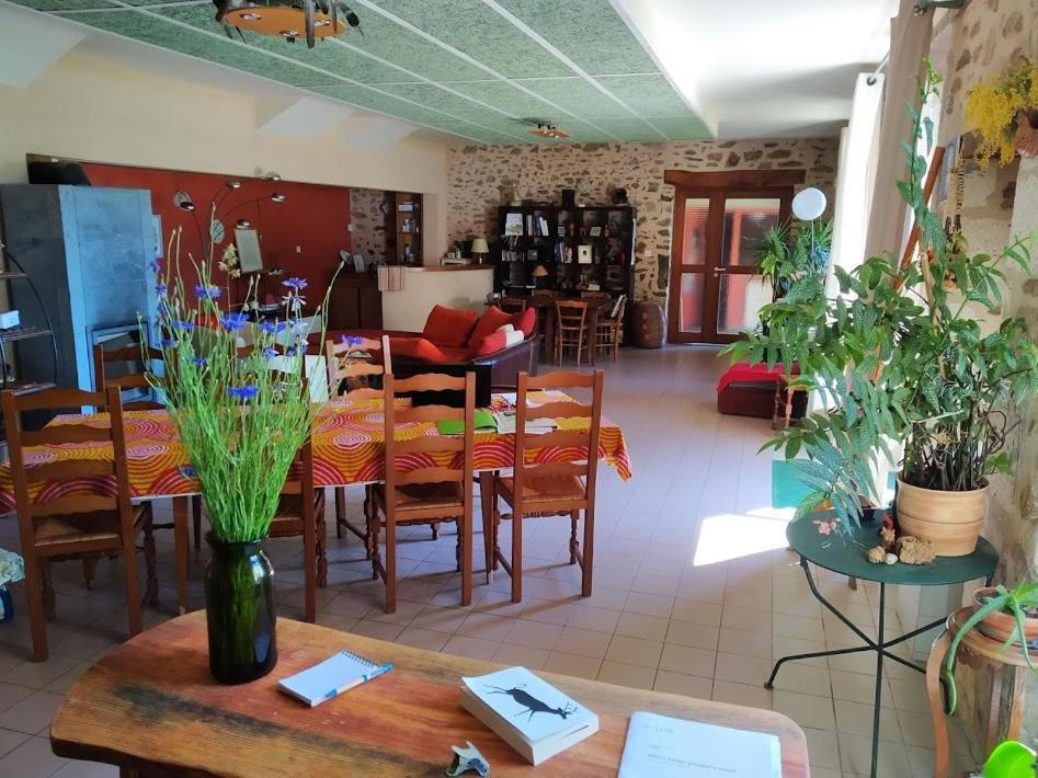 La Tribu De Lavaud Bed & Breakfast Saint-Quentin-sur-Charente Eksteriør bilde